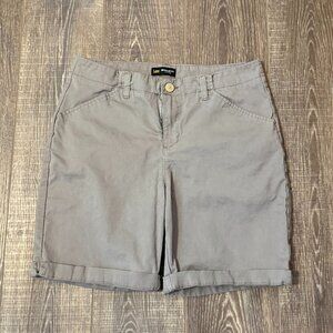 Lee Regular Fit Mid Rise Shorts – Size 12